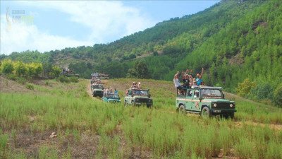Jeep safari Gundogdu